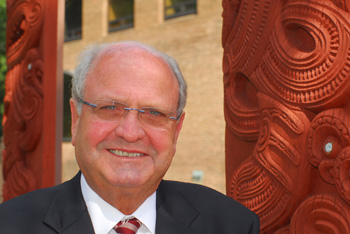 New Zealand’s Mike Moore: Kiwi Optimism Will Prevail