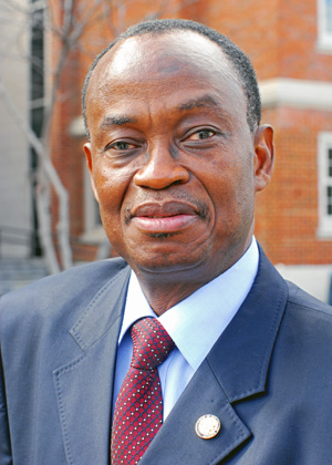 Côte d’Ivoire Pulls Back From War, But Now Must Pick Up the Pieces