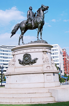 c2.thomas.luxury.story