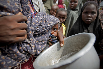 Waves of Starving Somalis Inundate Neighboring Kenya