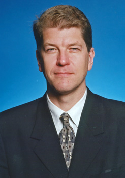 Opinion Leader Moves Past Punditry  To Provide ‘Ambidextrous’ Analysis