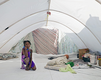Two Exhibits Show Uplifting Resilience Under Haiti’s Tents