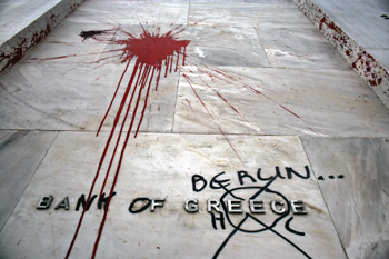 Cash-Strapped Greeks Stuck Between Rock and Hard Place