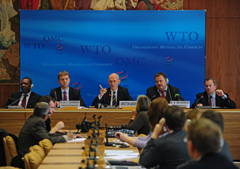 As Russia Joins Trade Bloc, Cold War Law Hampers U.S.