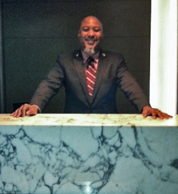 c1.service.hotel.dpont.story