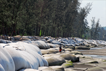 As Ground Zero of Climate Change, Bangladesh Braces for the Deluge