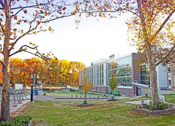 c1.colleges.montgomery.campus.story