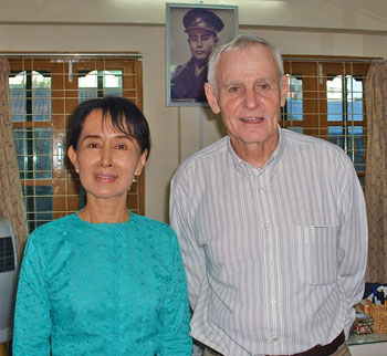 ‘Lifting the Curtain’ Gives Voice to People of Burma