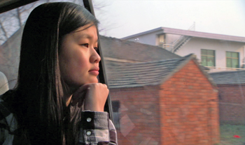 film.reviews.somewhere.between.story