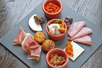 dining.ambar.entree.story