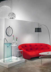 b1.design.red.sofa.story