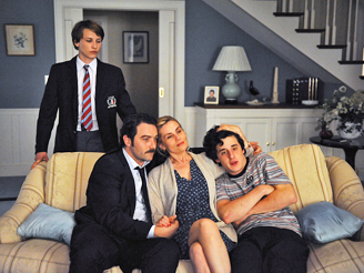 film.reviews.house.story