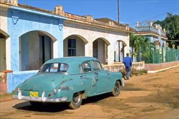a4.cuba.car.story