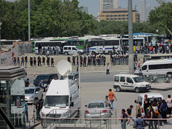 Before Turkey Clamped Down on Protesters, Media Felt the Heat