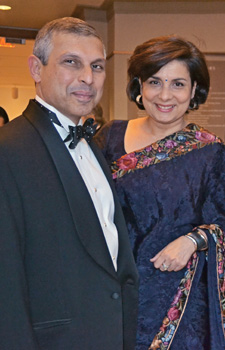 b2.spouses.singapore.couple.story