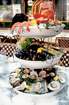 Le Diplomate Parisian Bistro Cozies Up to D.C. Diners