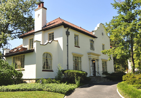 luxliv.mass.diplomat