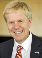 gift.guide.sweden.story