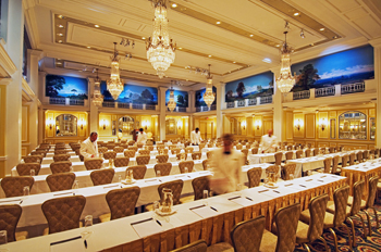 d1.hotels.willard.ballroom.story