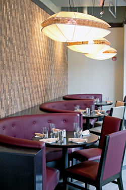 dining.water.wall.seating.story