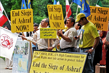 Small Band of Iranian Exiles Gets Lots of Attention in U.S.