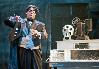 b4.twelfth.night.pouring.story