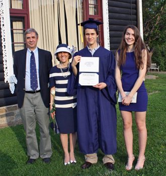 b2.spouses.portugal.family.story