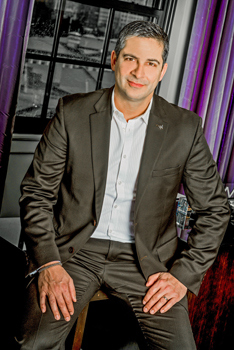 c1.hotels.travel.servat.story