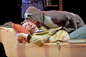 B3.theater.threemen.story.laughing.story