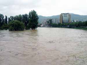 A4.internationalaffairs.balkan.flooding.story