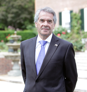 Britain Reflects on Sacrifices Made as World Waged War