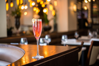 dining.nage.drink.story