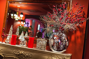 gift.staycation.hay.adams.mantel.story