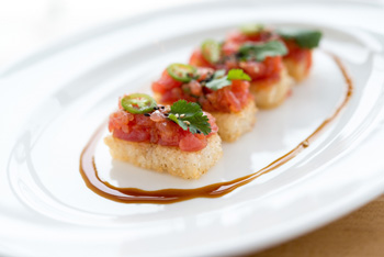 dining.summer.house.tuna.story