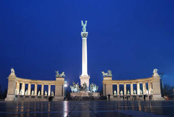 a5.hungary.millennium.monument.heroes.square.story