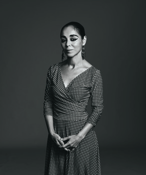 b1.shirin.neshat.portrait.story