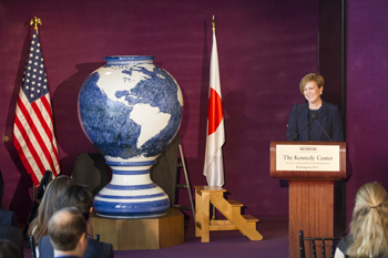 b2.kennedy.center.dutter.blue.star.story