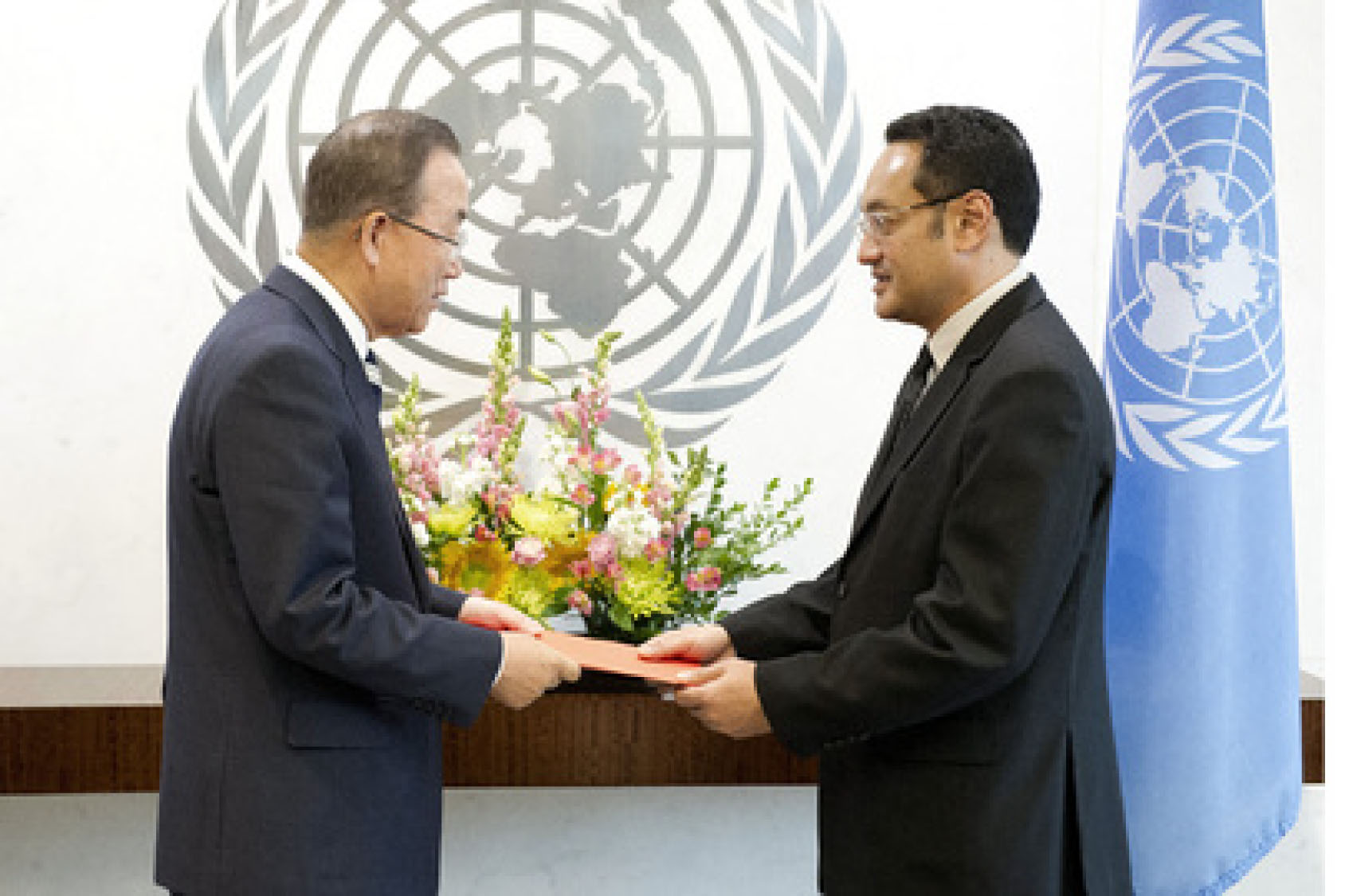 Ambassador Mahe'uli'uli Sandhurst Tupouniua