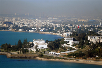 a5.cover.tunisia.view.tunis.story