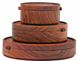 c1.gift.home.thomas.moser.woodstack.story