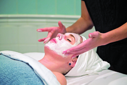 c1.gift.pampering.greenbrier.pinnacle.facial.story