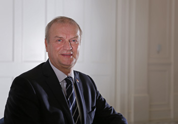 As Balkans Emerges from Bloodstained Past, Belgrade Casts Its Lot with Brussels