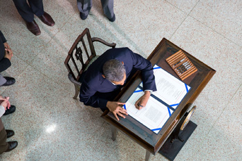 a4.omnibus.budget.obama.story