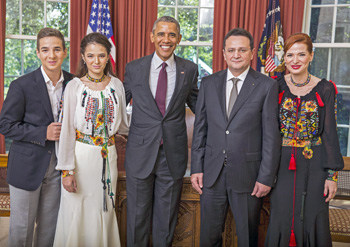 Romanian Couple Tout Strategic, Cultural Links with U.S.