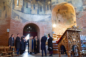 a1.powi.elena.poptdorova.tour.story