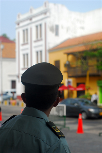 a4.cover.colombia.police.story