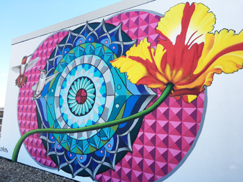 c1.hotels.beacon.mural.story