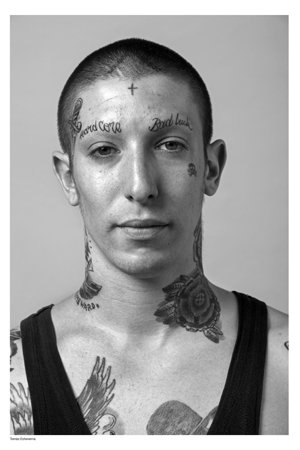 b3.muchedumbre.tatoo.man.story