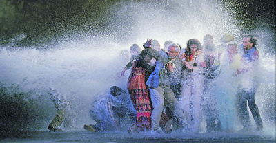 Adrift in Sea of Moving Portraits, Bill Viola Captures Human Experience