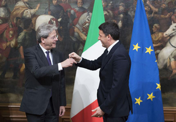 a4.cover.italy.gentiloni.renzi.story